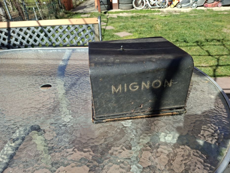 Masina des scris veche AEG MIGNON