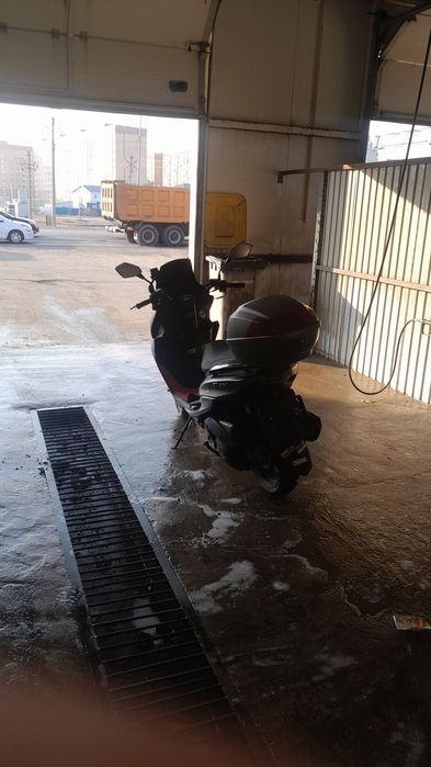 Скутер maxi 175 куб