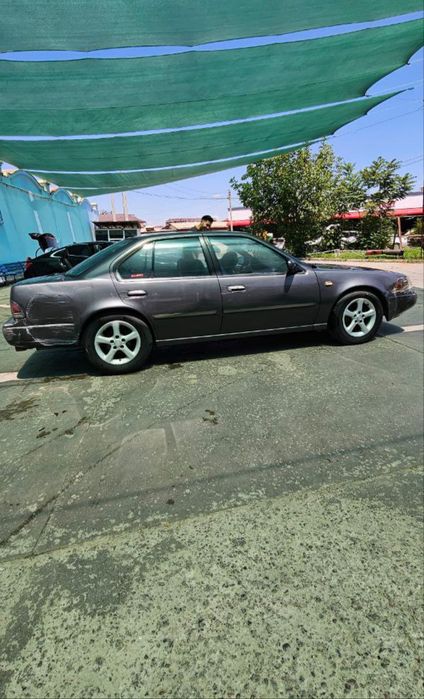 Ниссан максима 1