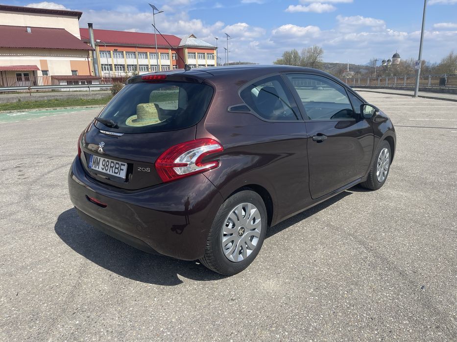 Vând PEUGEOT 208 din 2013 1.0 benzina Euro 5