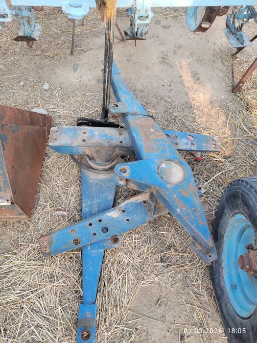 MTZ 80 uchun old yuklovchi (фронтал подгрузчик)