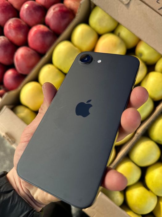 Iphone 16e black 128gb