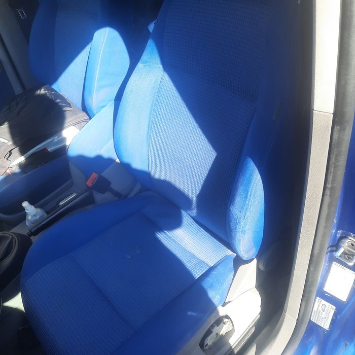 Vând VW Caddy Life an 2005