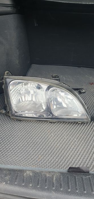 Продам фары калдина Т22