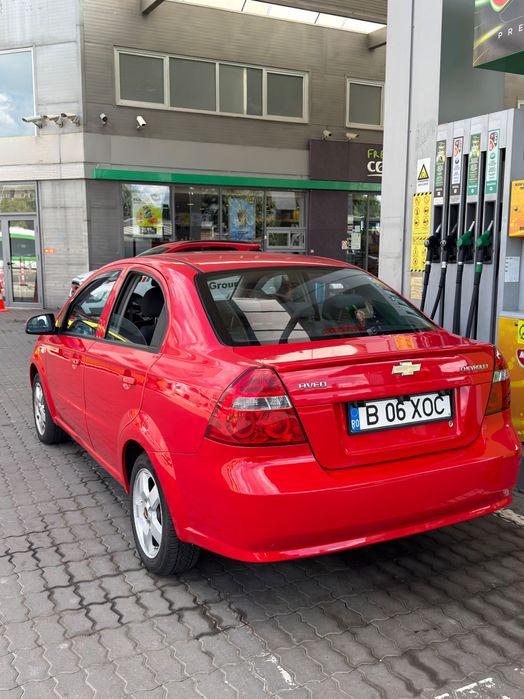 Mașina Chevrolet Aveo