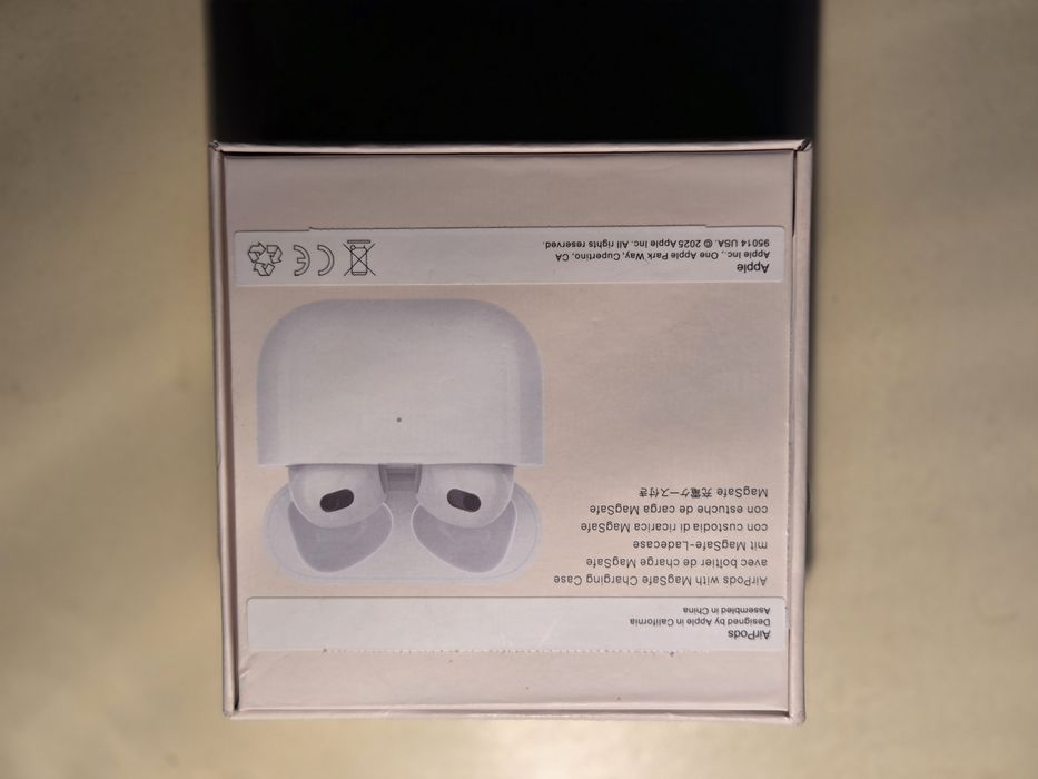 Наушники AirPods 3