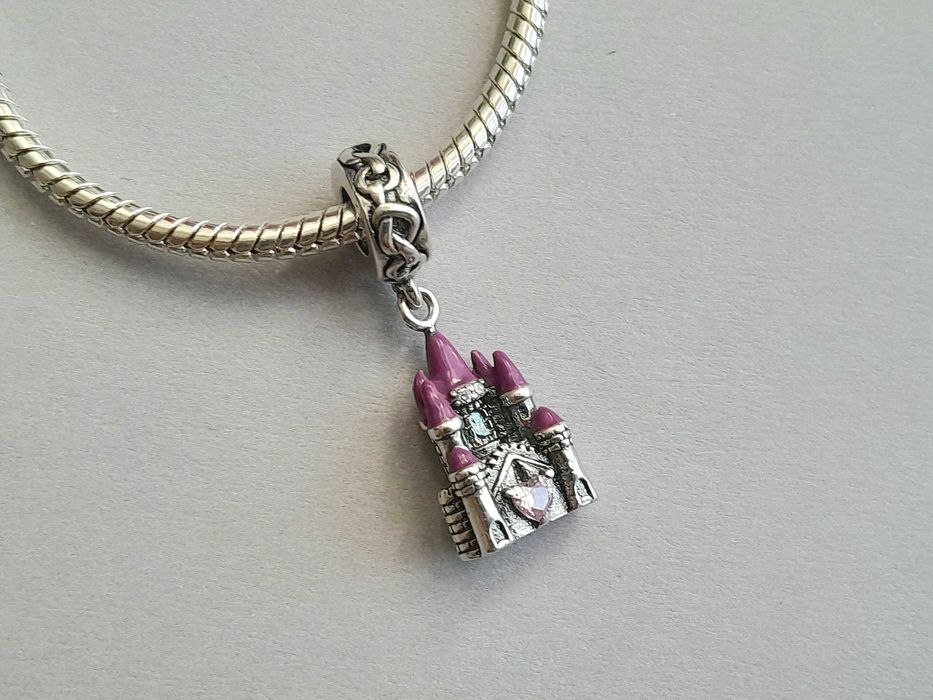 Charm castel fermecat - argint si zirconiu cubic