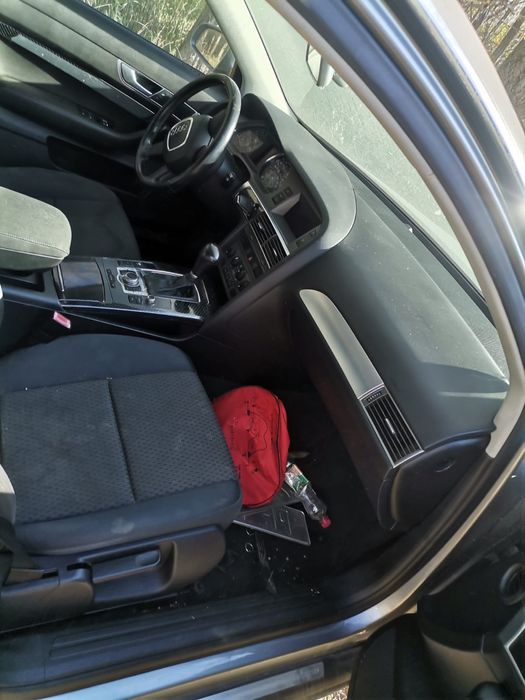 Capota aripă dreapta portiera Audi A6 C6