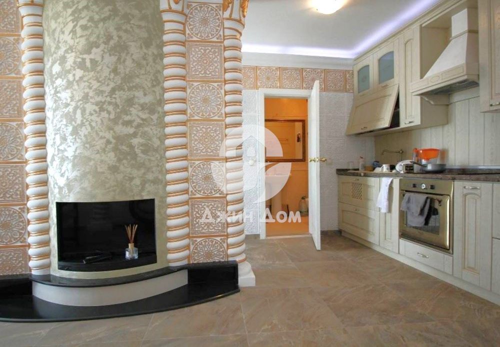 Продава се Четиристаен апартамент в Свети Влас - 204 кв.м за 1594 €/кв.м - Снимка #4