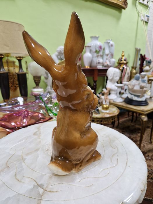 Прекрасна антикварна колекционерска немска порцеланова фигура Goebel