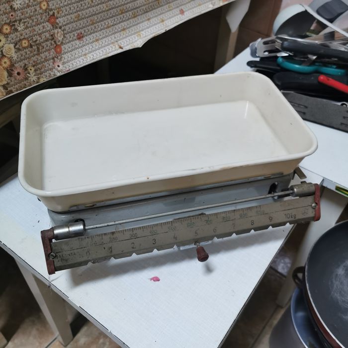 Cantar bucatarie Balanta Sibiu