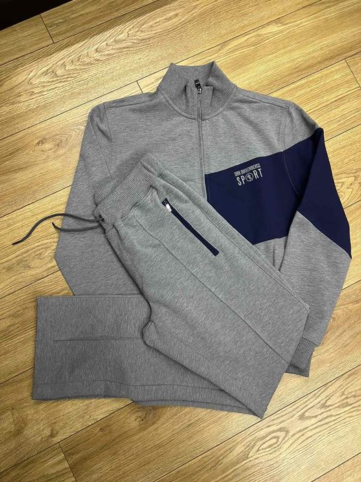 Мъжки  екип  нов