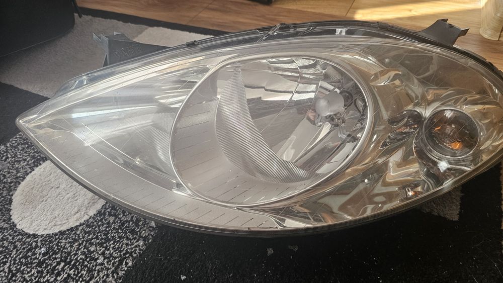 Фар за Мерцедес А клас