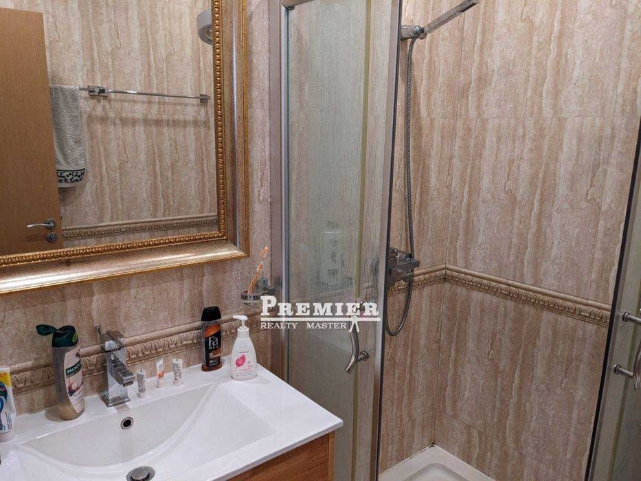 Продава се Тристаен апартамент в Поморие - 300 кв.м за 1024 €/кв.м - Снимка #13