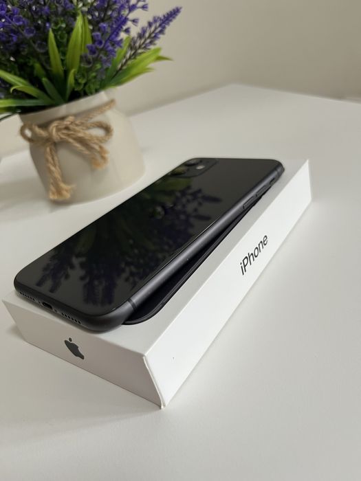 iPhone 11/64g/72%