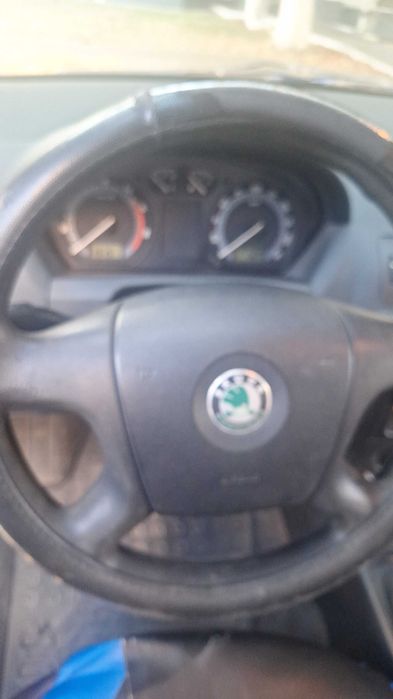Skoda fabia 1.2 benzină !!!