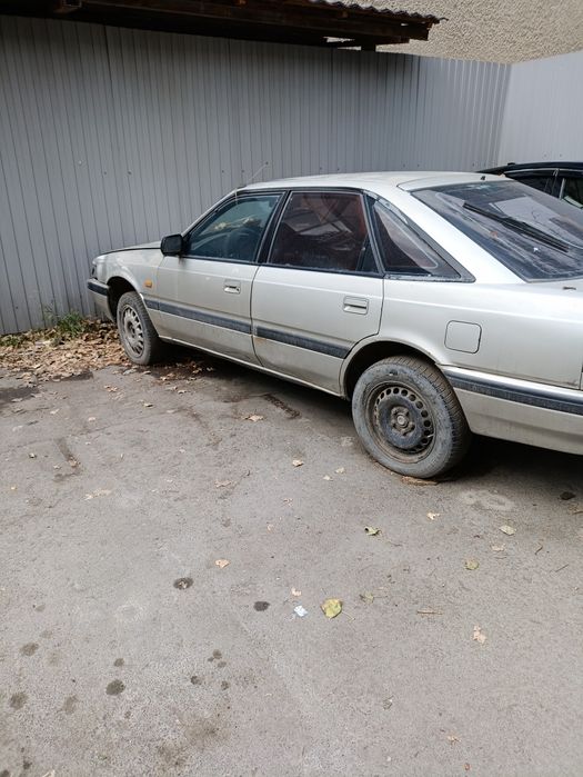 Продаю MAZDA 626 на запчасти