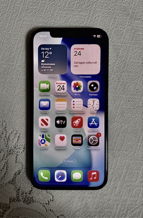 Iphone 12 продается