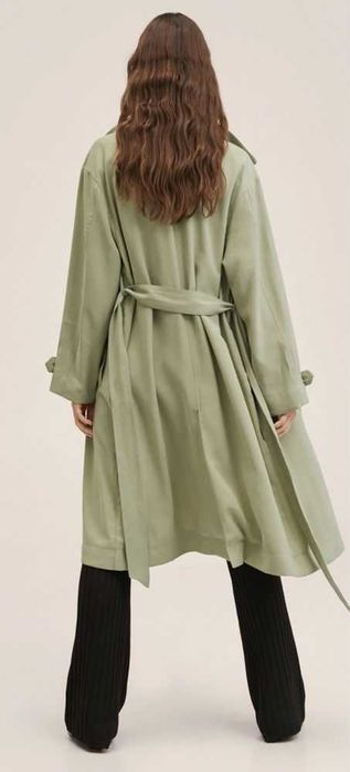 Тренчкот Mango цвят Каки