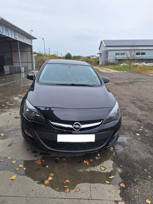 Opel Astra J 2015 hatchback