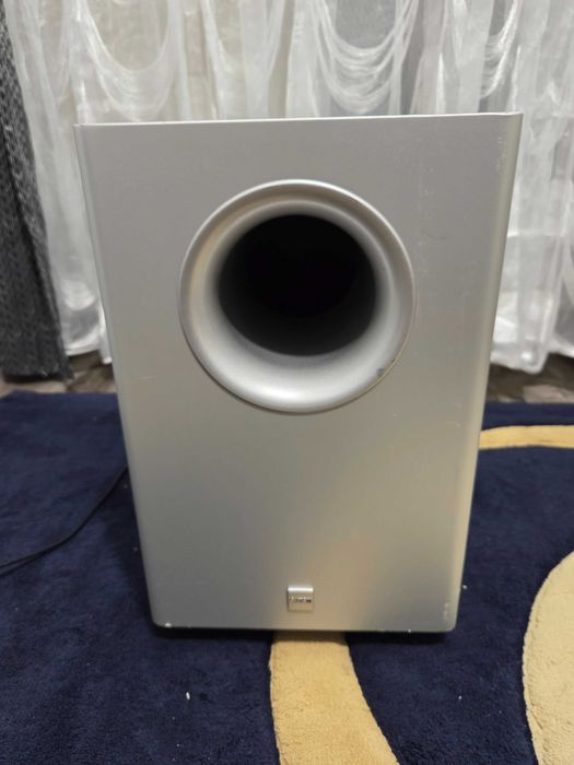 Subwoofer Audio Activ CANTON AS 10 cu Statie Interna pt El