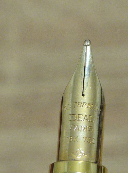 Stilou Waterman Man 200 Caviar - Peniță Aur 18K (750) - Cu Cutie