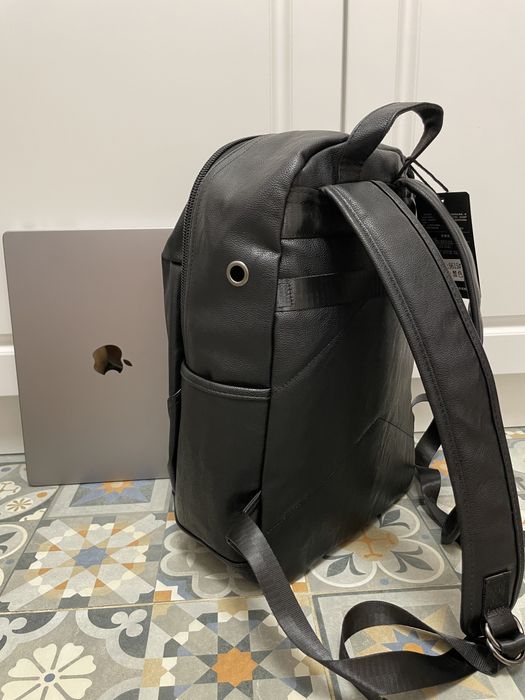 Кожаный рюкзак