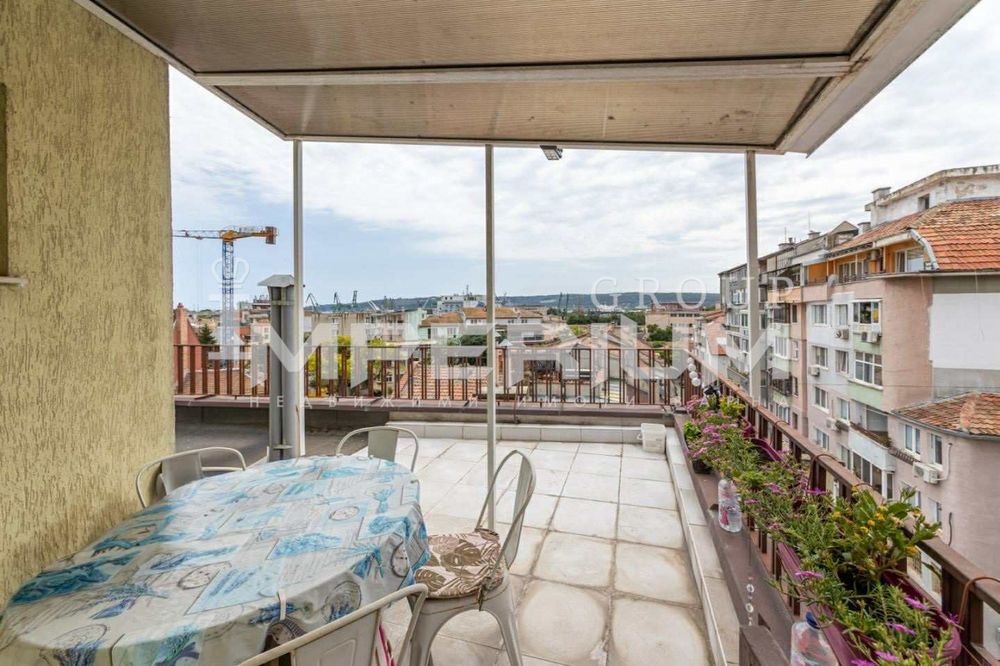 Дава се под наем Двустаен апартамент в Варна, Операта - 55 кв.м за 382.5 € - Снимка #12