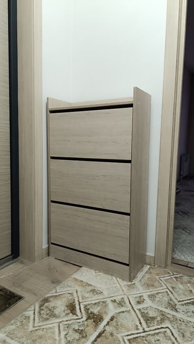 Sifatli oyoq kiyim shkafi 850000 - Toshkent 10km yetkazib berish BEPUL