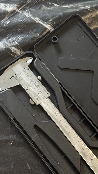 Șubler mecanic de inox