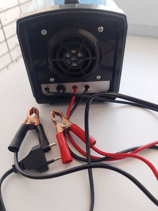 Автомобильное Зарядное устройства