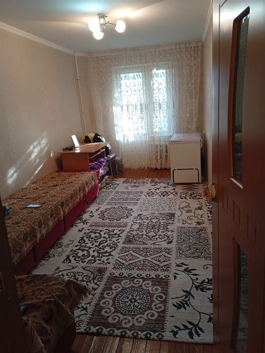 Продам 4х комнатную квартиру