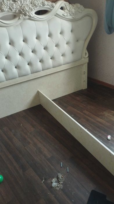 Спальный кровать разобранный вид без матраса