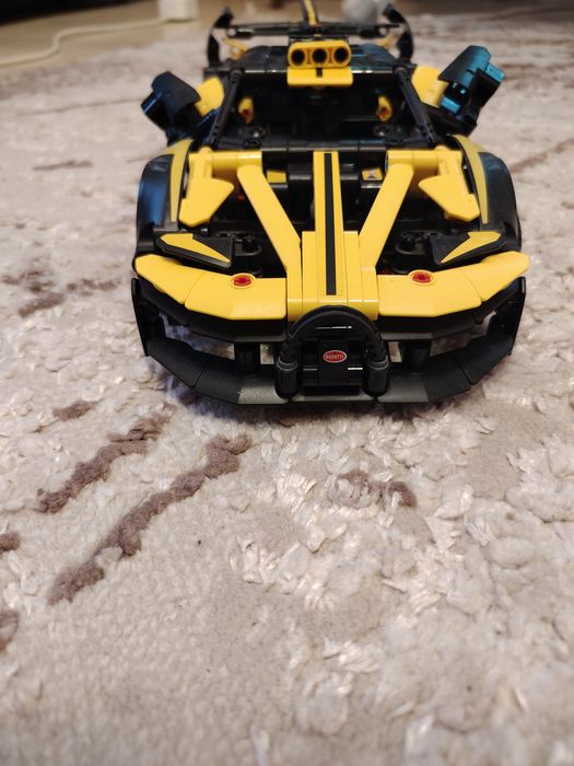 Lego technic Bugatti Bolide. Impecabil