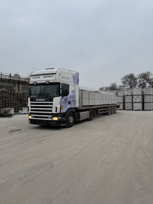 Услуги длинномер, полуприцеп, шаланда, площадка