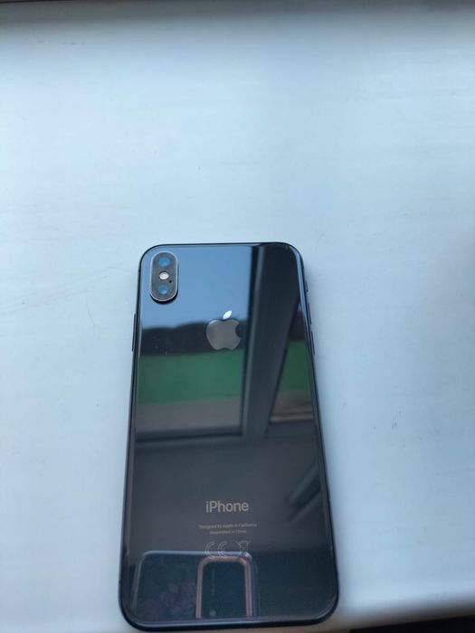 Продам iPhone X
