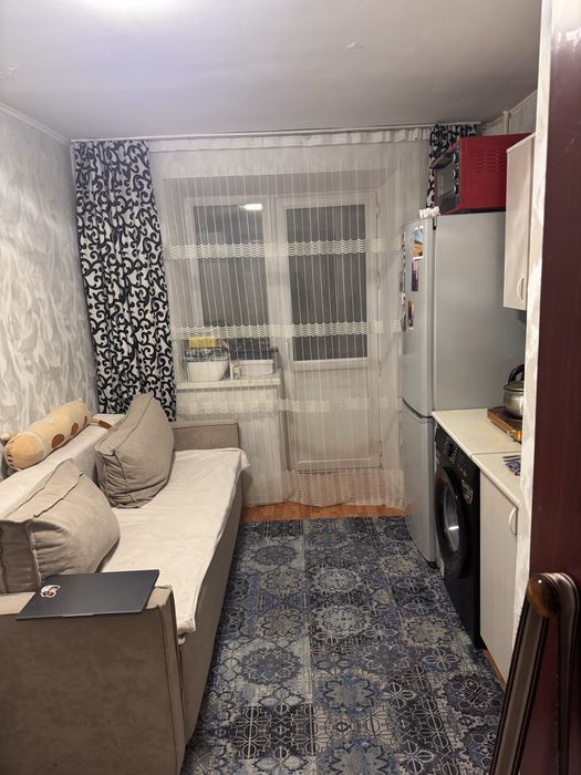 продам 1 комнатную квартиру