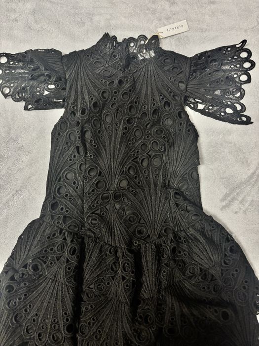 Официална рокля на марката Giorgia