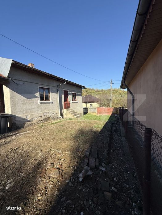 Casa de vanzare, 61 mp,Aninoasa
