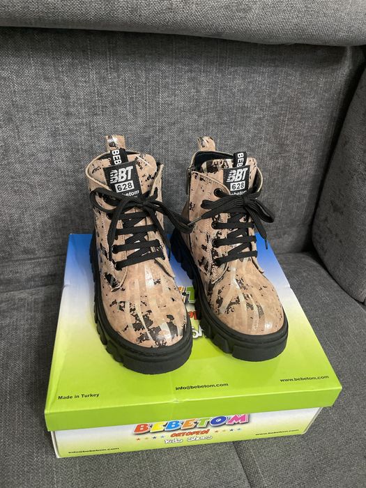 Ботинки для девочки Bebetom