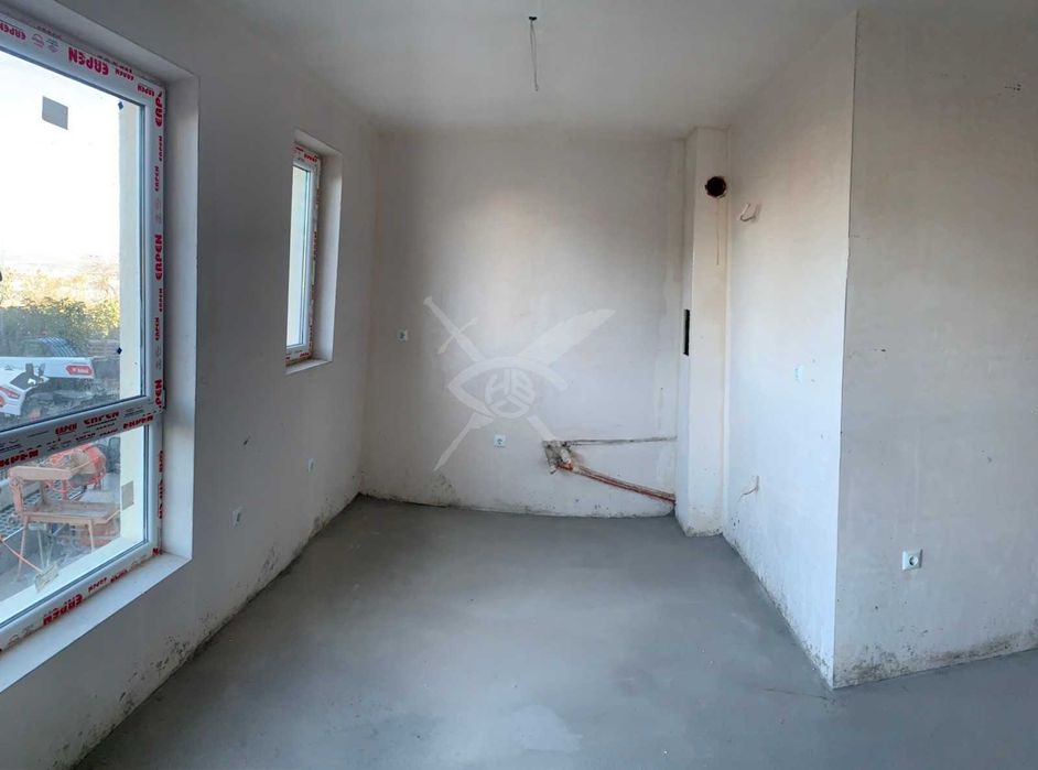 Продава се Двустаен апартамент в Бургас, Меден рудник - зона В - 62 кв.м за 996 €/кв.м - Снимка #1