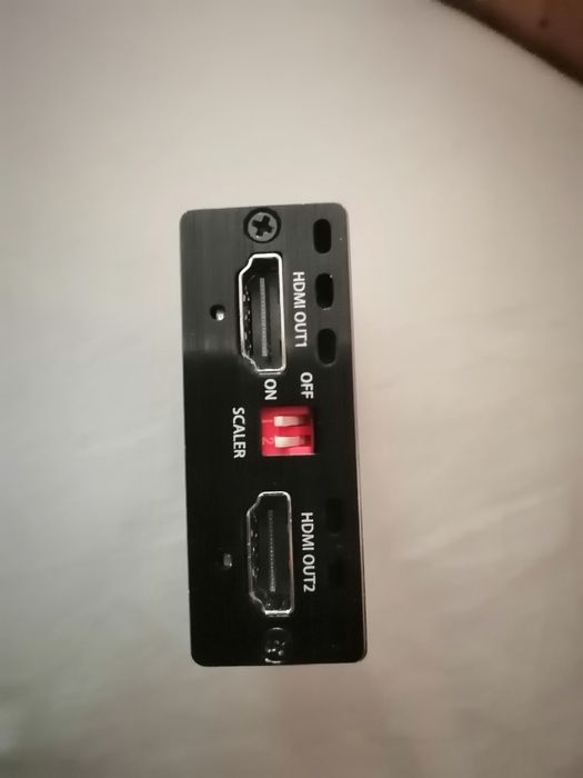EZ-SP12H2 е 1x2 мини сплитер за Hdmi, Ultra HD 4K