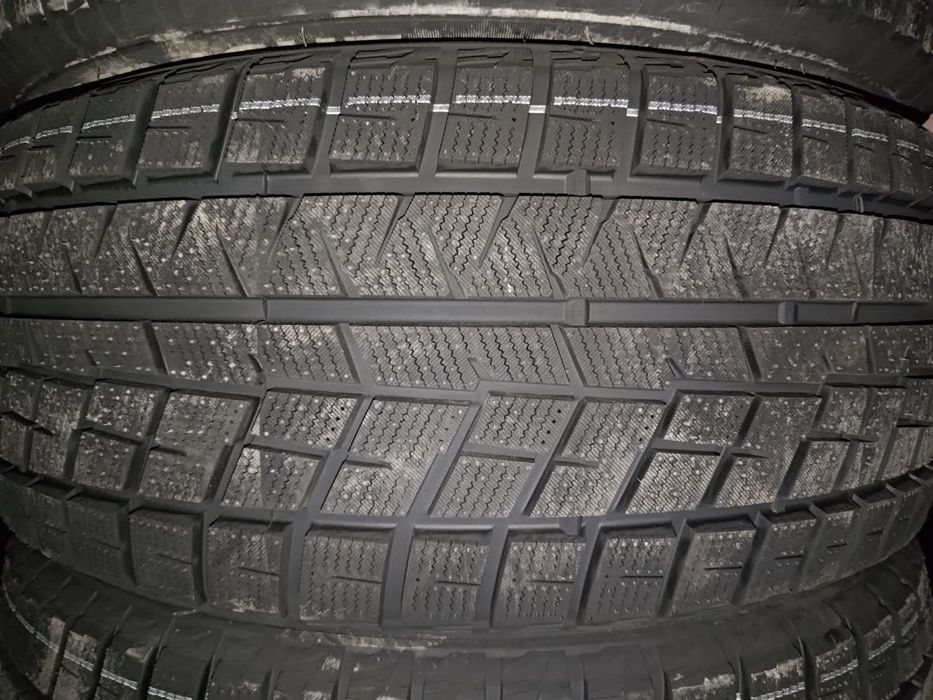 Rapid 225/60R18 Ice Knight