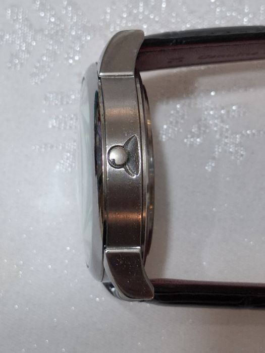 Vând ceas bărbătesc automatic