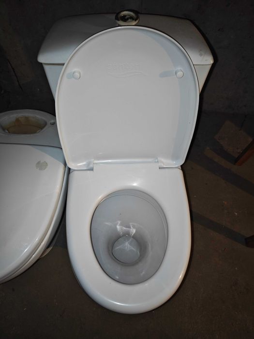 Унитаз бу станция метро Москва