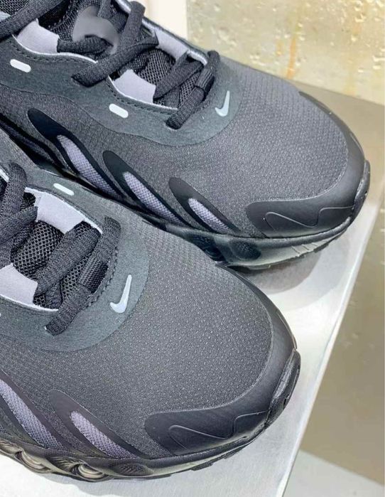 Нови мъжки маратонки Nike Air Max DN8 all black