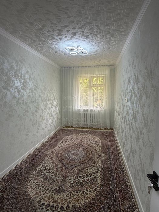 Чиланзар 2, 3-комнатная квартира, свежий ремонт