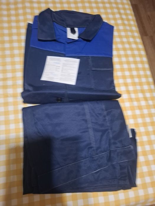 Спецодежда костюм продам