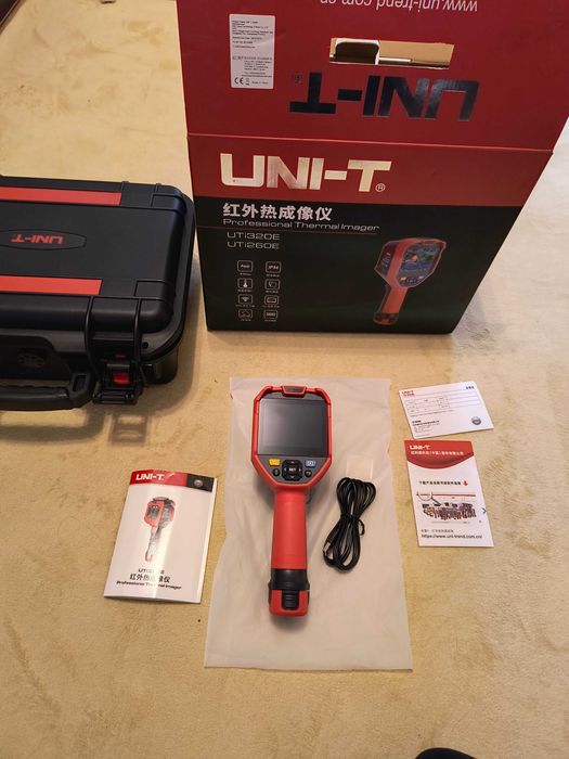 Термокамера UNI-T UTi320E Enhanced Thermal Camera 320x240IR Sensor