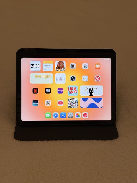 iPad 10th Gen 10.9” (A14 Bionic)